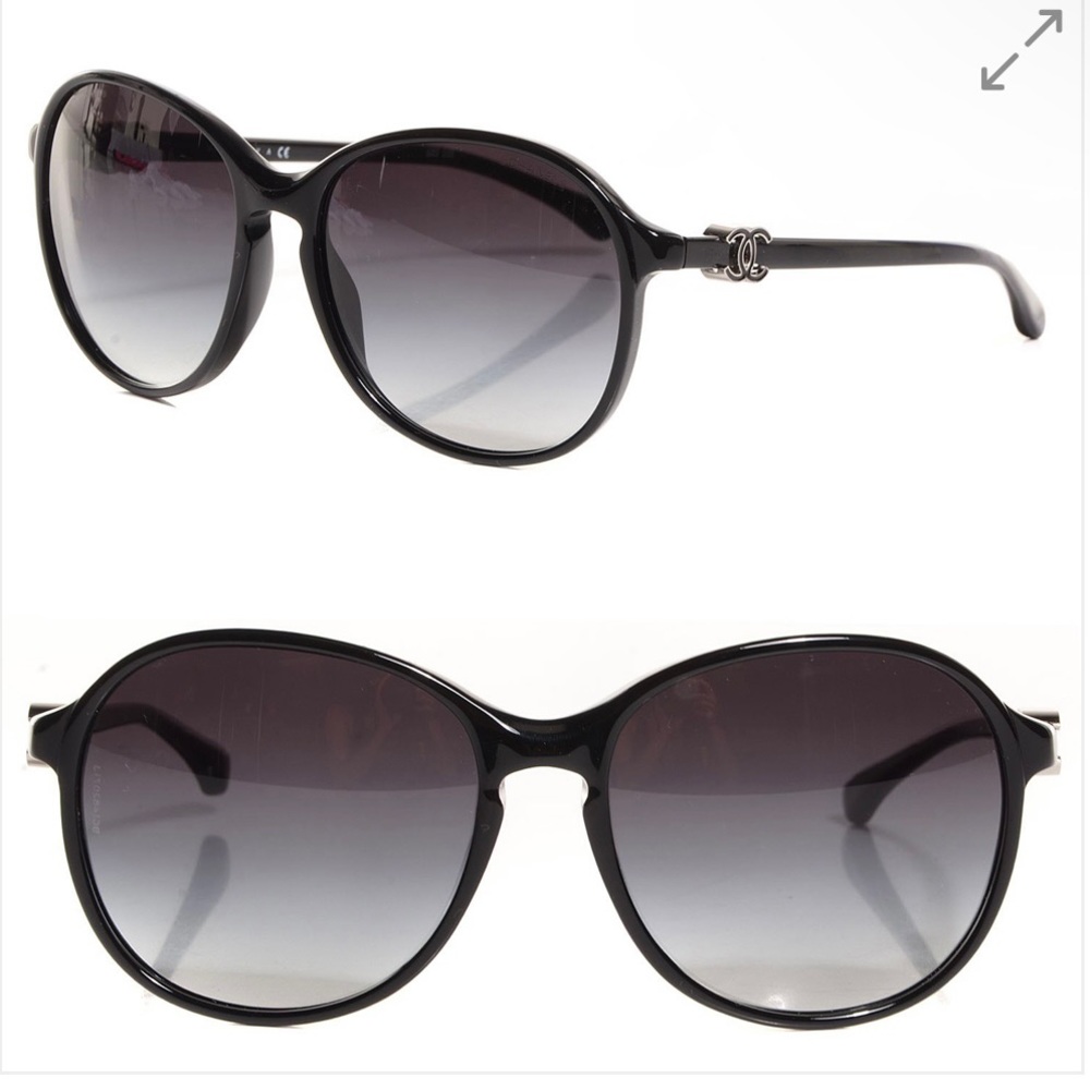 CHANEL
CC Sunglasses 5217 Black
